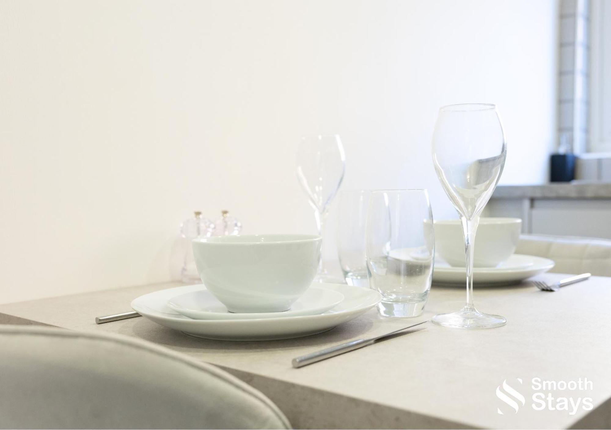 One Bedroom Apartment At Smooth Stays Short Lets & Serviced Accommodation Preston With Parking Near Train Station ภายนอก รูปภาพ